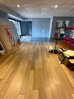 Local commercial - 248 m² - 12 pièces