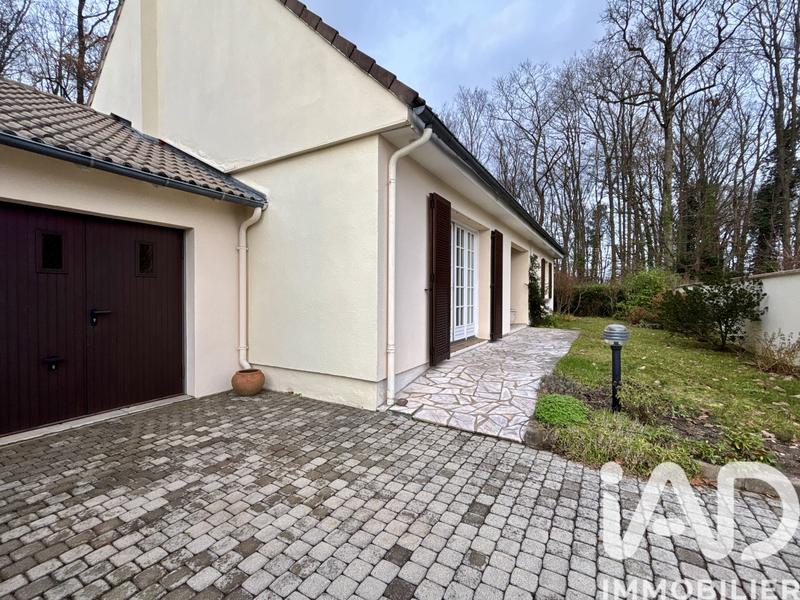 Maison - 171 m² - 8 pièces
