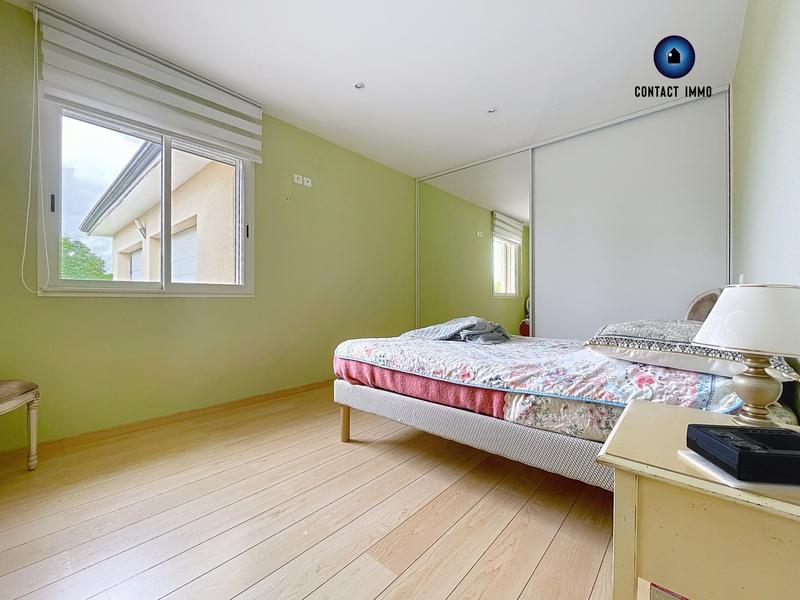 Maison - 121 m² - 5 pièces