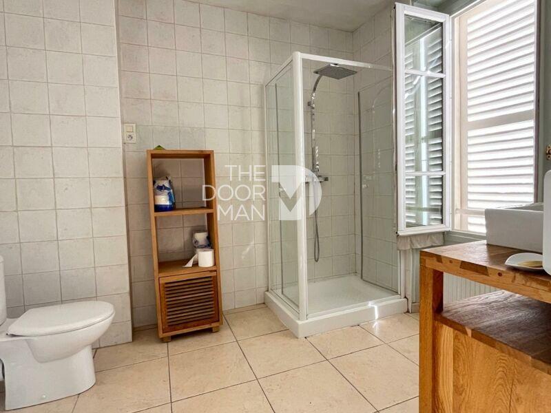 Maison - 193 m² - 7 pièces