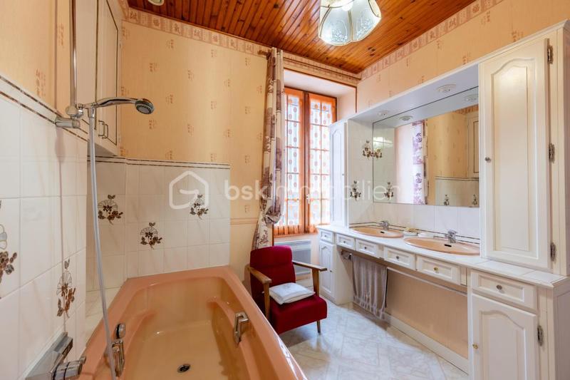 Maison de maîtres - 121 m² - 5 pièces