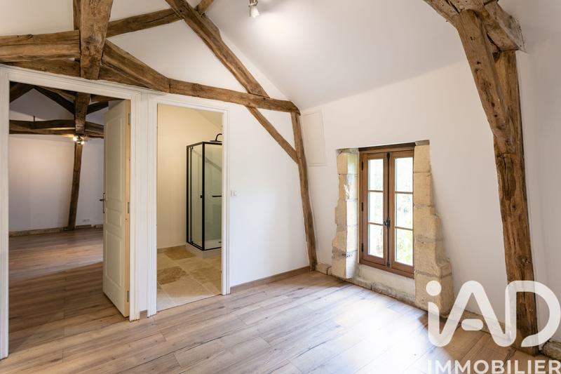 Maison - 190 m² - 7 pièces