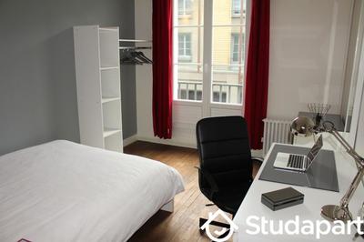 Chambre - 13 m² - 1 pièce