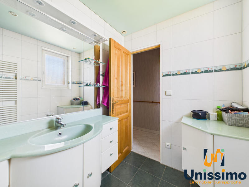 Maison - 87 m² - 4 pièces