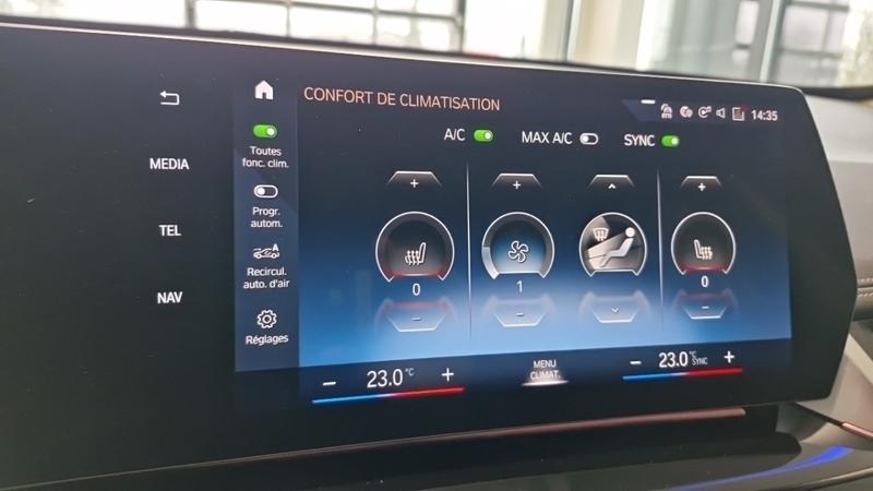 Bmw X1 U11 Xdrive 23i 218ch Dkg7 Xline