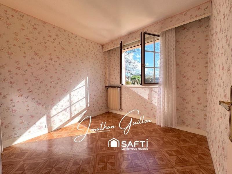 Maison - 90 m² - 4 pièces