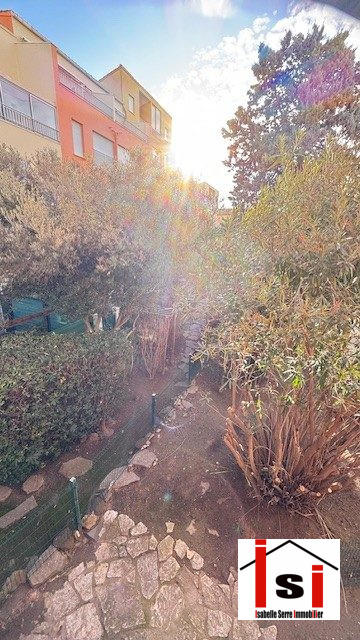 Appartement - 15 m² - 1 pièce