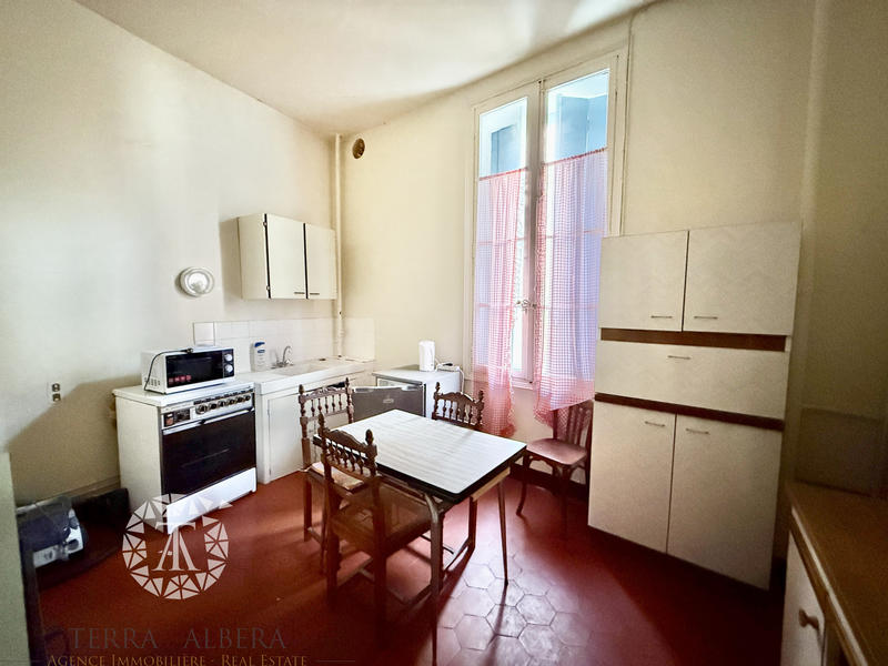 Maison de village - 240 m² - 7 pièces