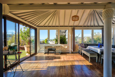 Appartement - 110 m² - 3 pièces