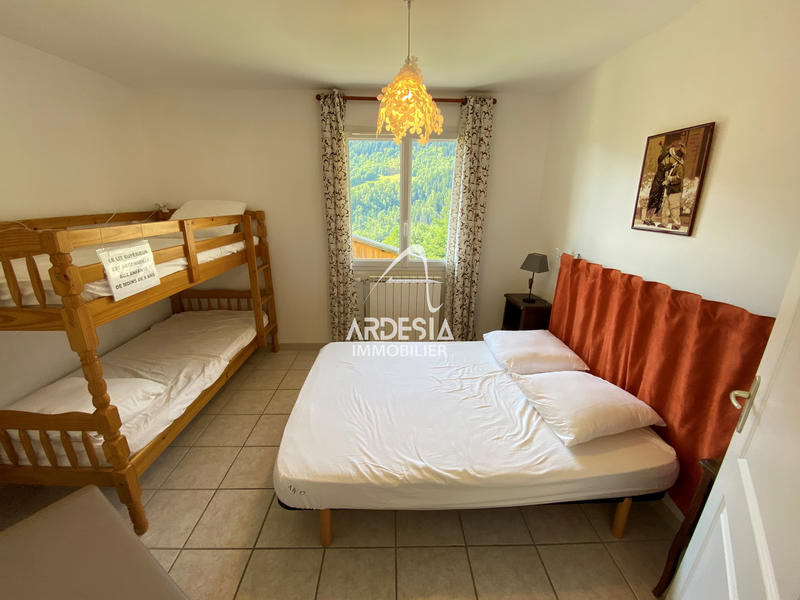 Maison - 196 m² - 15 pièces