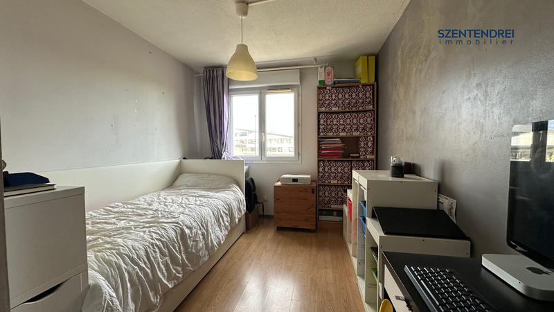 Maison - 82 m² - 4 pièces