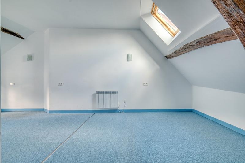 Maison - 143 m² - 7 pièces