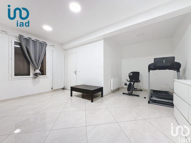 Maison - 350 m² - 11 pièces