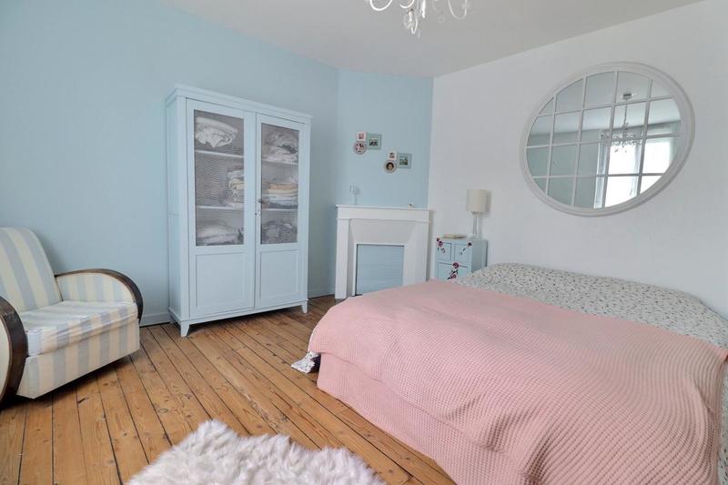 Maison - 90 m² - 6 pièces