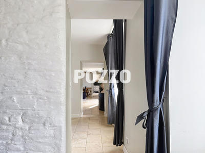 Maison - 234 m² - 7 pièces