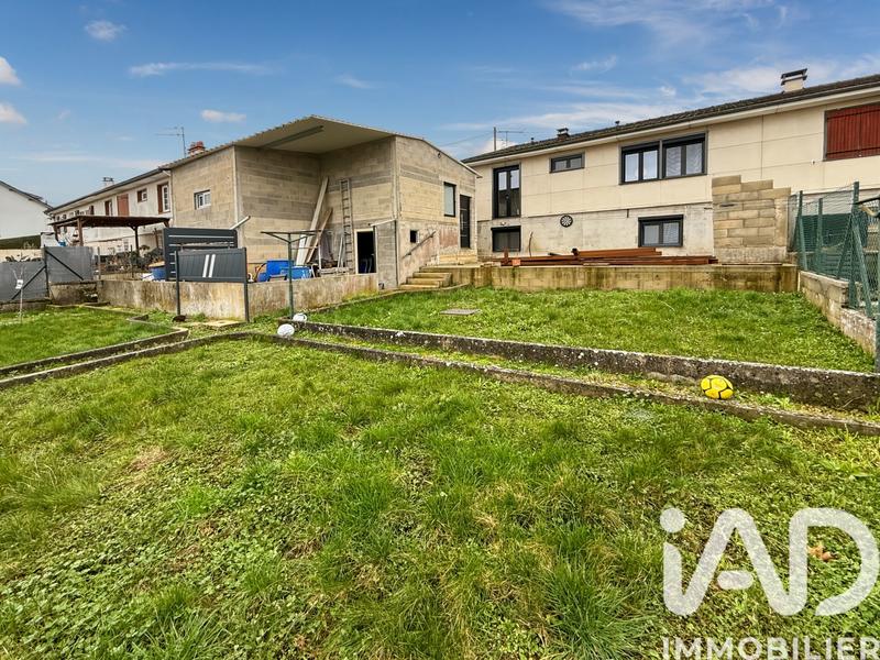 Maison - 137 m² - 5 pièces