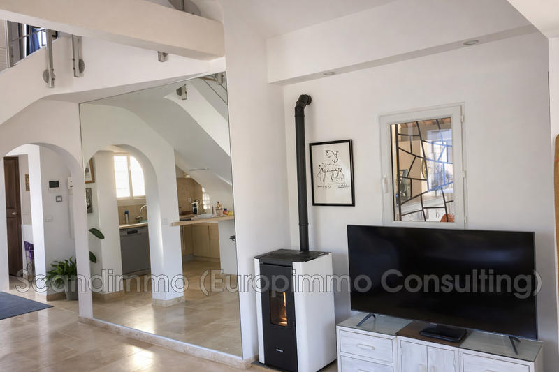 Maison - 101 m² - 5 pièces