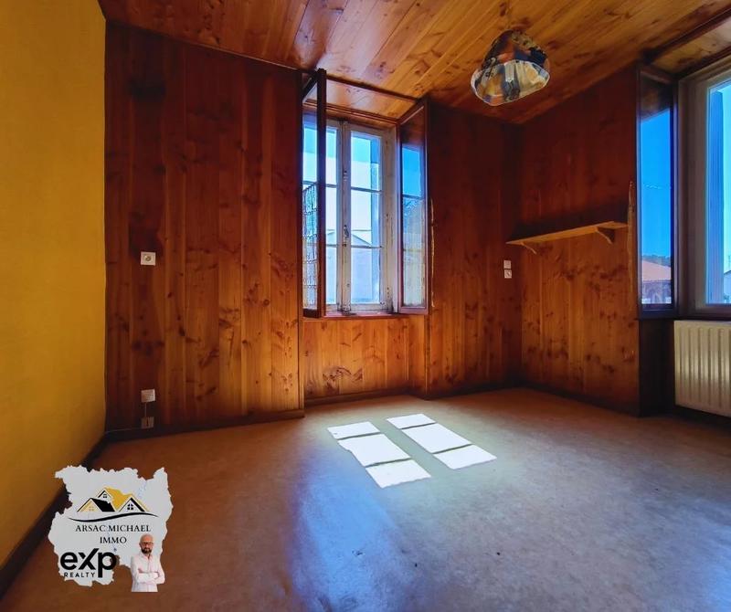 Immeuble - 205 m² - 16 pièces