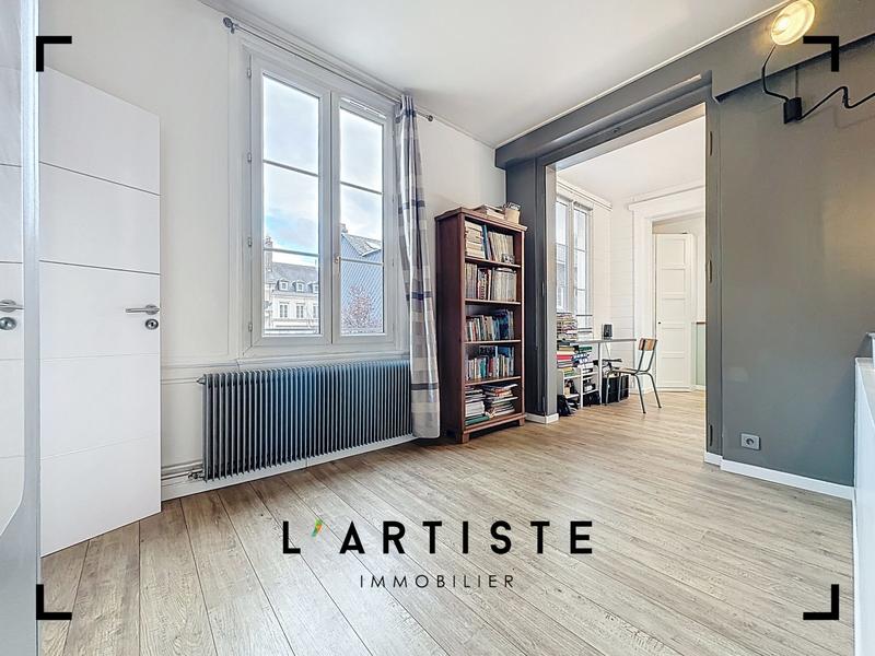 Duplex - 159 m² - 5 pièces