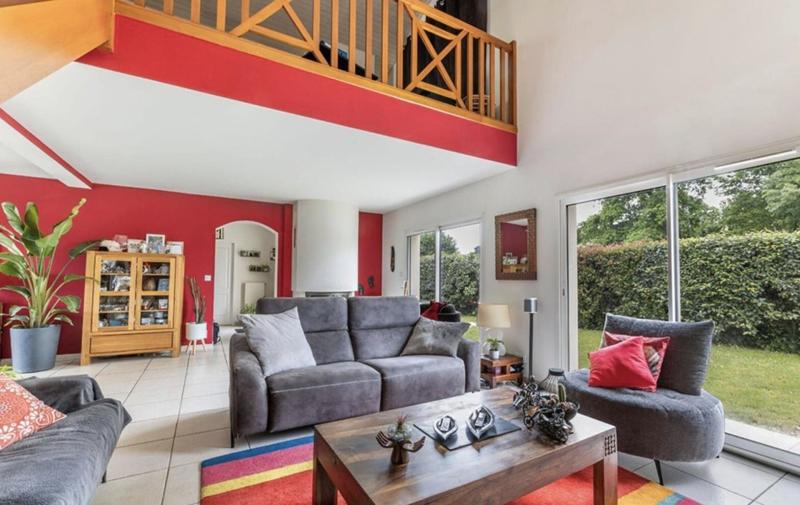 Maison - 186 m² - 5 pièces