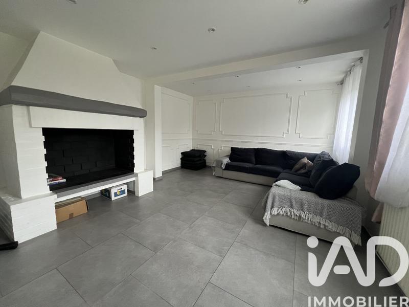 Maison - 180 m² - 8 pièces