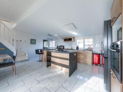 Maison - 161 m² - 5 pièces
