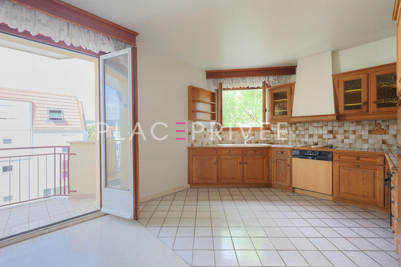 Appartement - 102 m² - 4 pièces