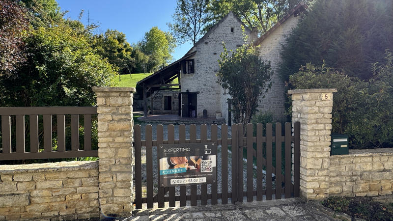 Maison - 122 m² - 5 pièces