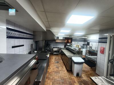 Fonds de commerce - 300 m²