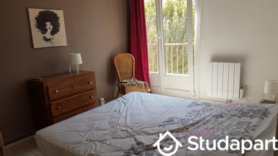 Chambre - 9 m² - 1 pièce