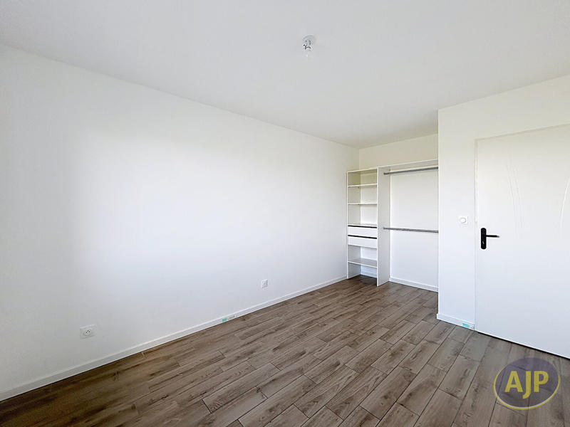 Maison - 98 m² - 4 pièces