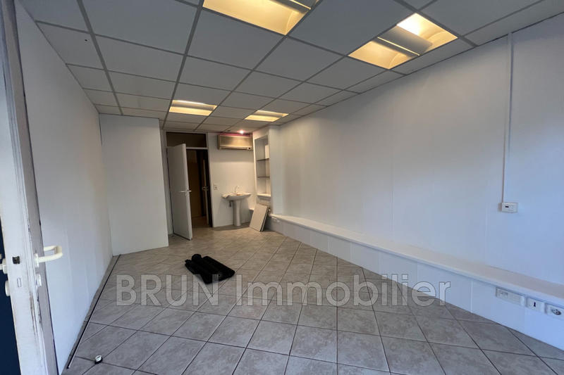 Local commercial - 80 m²