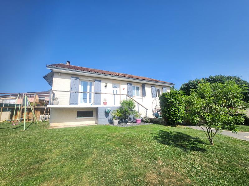 Maison - 109 m² - 6 pièces