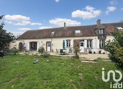 Maison - 205 m² - 11 pièces