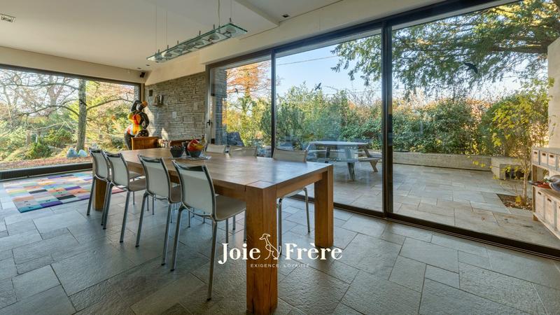 Maison ancienne - 366 m² - 7 pièces