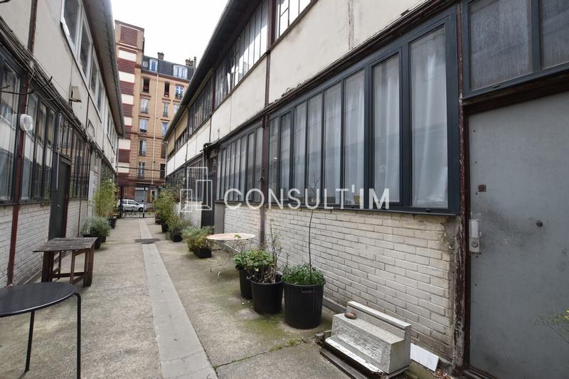 Bureau - 104 m² - 1 pièce