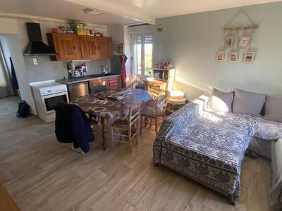 Maison de village - 87 m² - 4 pièces