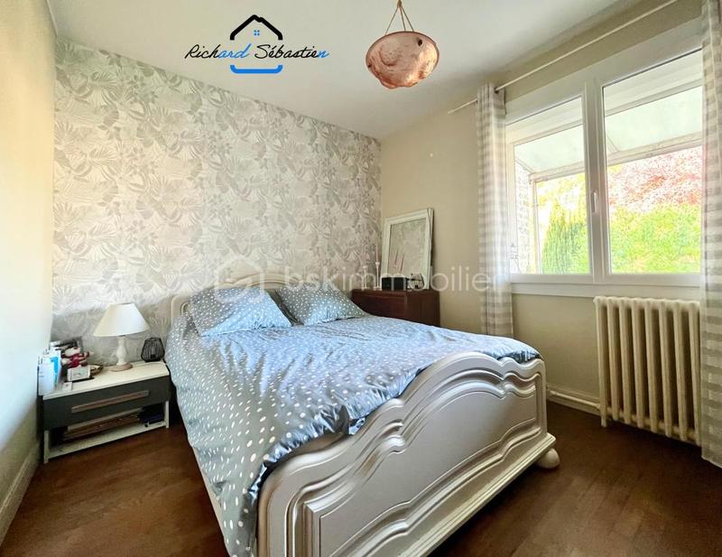 Maison de ville - 250 m² - 10 pièces