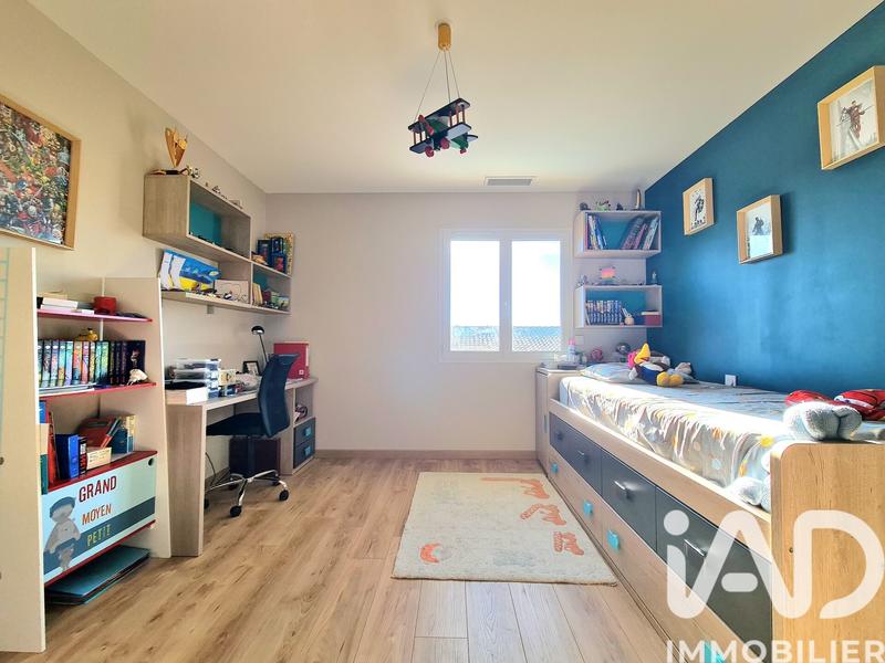 Maison - 189 m² - 5 pièces