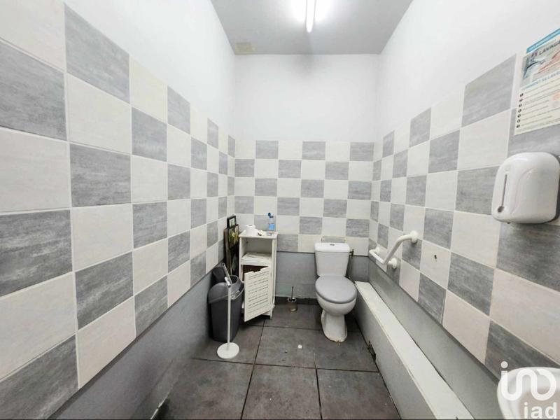 Local commercial - 61 m²