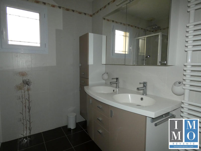 Maison - 115 m² - 6 pièces