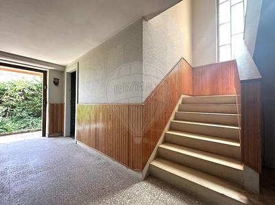 Maison - 181 m² - 9 pièces