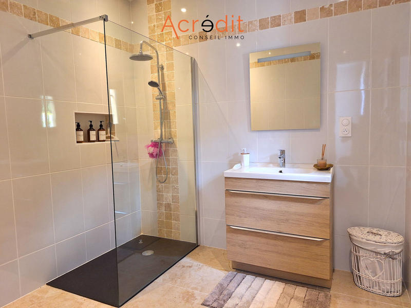 Villa - 100 m² - 4 pièces