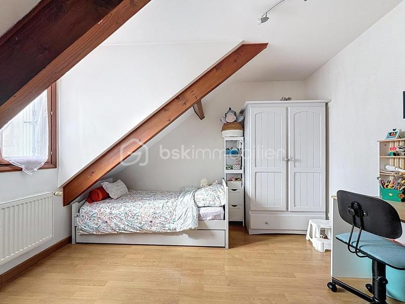 Maison - 104 m² - 5 pièces