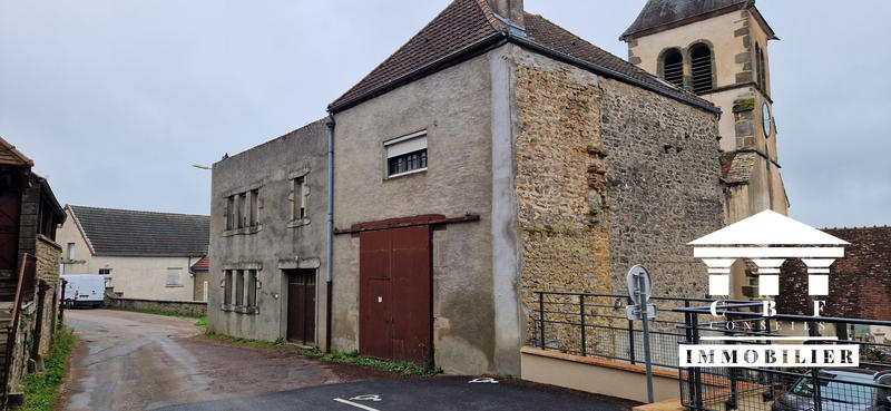 Maison ancienne - 144 m² - 3 pièces