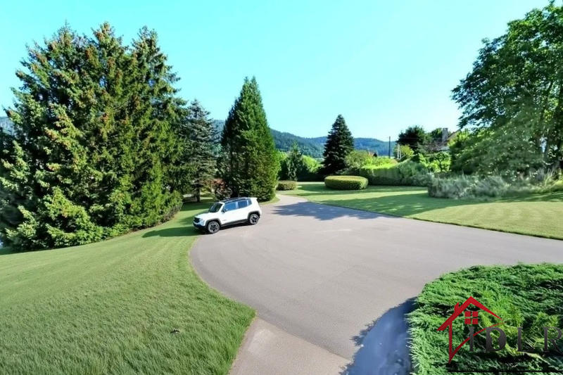 Maison - 147 m² - 8 pièces