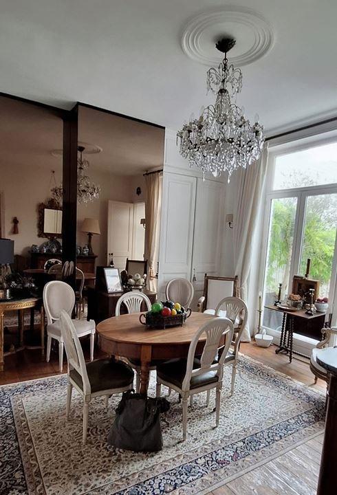 Villa - 167 m² - 6 pièces