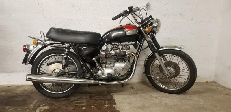 Triumph Tiger tr7 750 triumph 0750 001