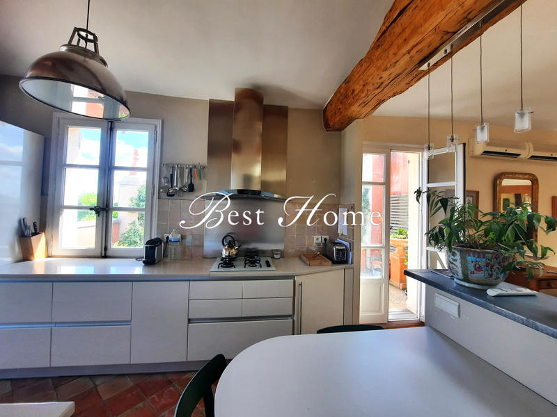 Appartement - 105 m² - 4 pièces