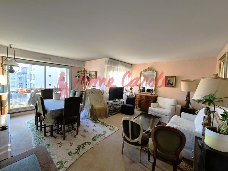 Appartement - 93 m² - 5 pièces